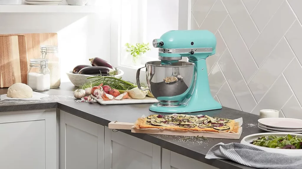 KitchenAid Artisan 5 Qt Tilt-Head Stand Mixer design